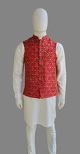 Load image into Gallery viewer, BANARASI PRINTED SILK WAISTCOAT