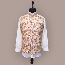 Load image into Gallery viewer, Lemon Floral Embroidered Jacket