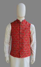Load image into Gallery viewer, BANARASI PRINTED SILK WAISTCOAT