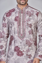 Load image into Gallery viewer, Floral printed kurta set