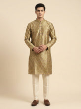 Load image into Gallery viewer, Bandhani Kurta for Men
