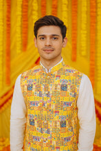 Load image into Gallery viewer, Yellow Traditional Jacket
