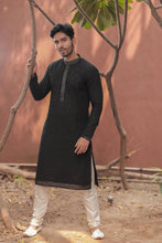 Load image into Gallery viewer, THREAD WORKED KURTA SET
